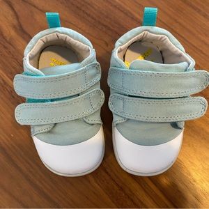 Ten Little "First Walker" shoes, size 5